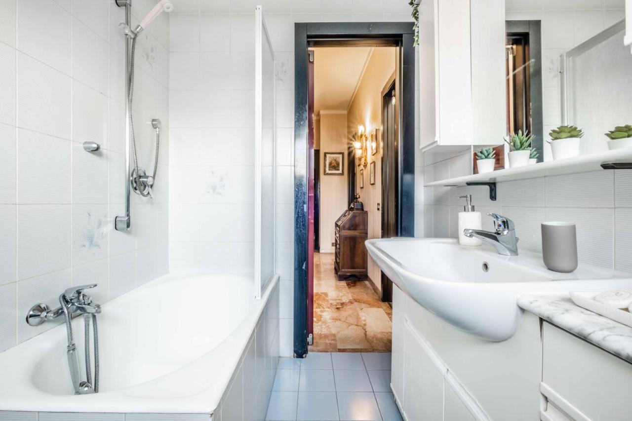 Morgantini House San Siro-Duomo "Netflix & Terrace" Apartment Milan Exterior photo